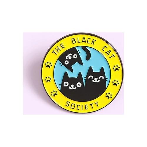 Cartoon Three Black Cats Round Enamel Pin Cute Animal Brooch Denim Jeans Shirts Bags Celebrated fashion Jewelry Gift for Friends
