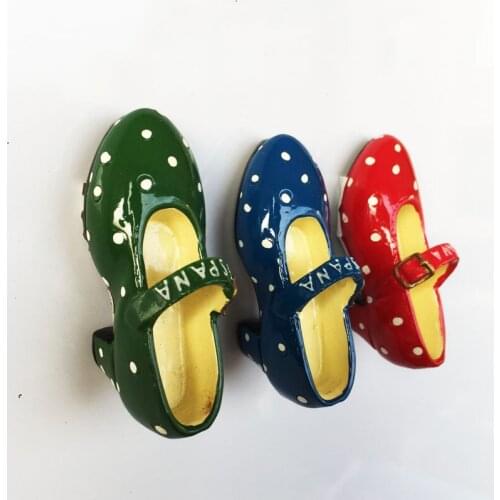 QIQIPP Spain travel souvenir gift three-dimensional flamenco shoes handmade painted magnetic refrigerator magnet crafts