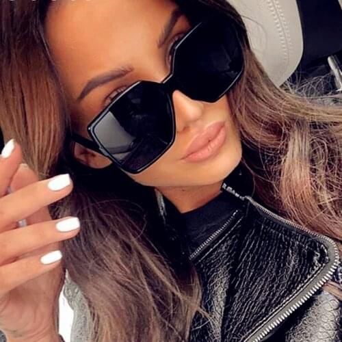 ONEVAN Oversized Women Sunglasses Luxury Brand Eyewaer Women/Men Vintage Gradient Square Sun Glasses For Women Oculos De Sol
