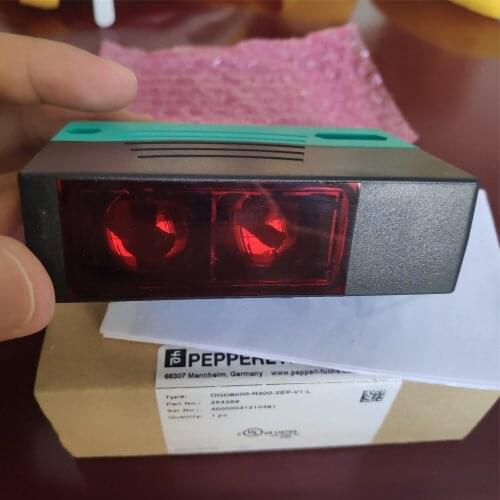 Diffuse Mode Sensor 254269 OQD8000-R300-2EP-V1-L