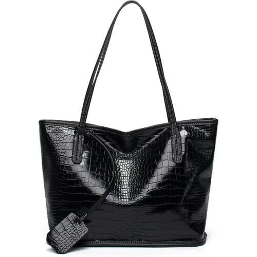 Genuine Leather Real Cowhide 2021 Womens Leisure Fashion Bag Womens Messenger Bag Shoulder Bag Cross Bag Womens Handbag C1736