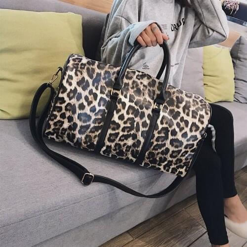 Female Bag 2020 Autumn and Winter New Womens Fashion Leopard Print Cylinder Bag Large Capacity Handbag Travel Pu Female Bag