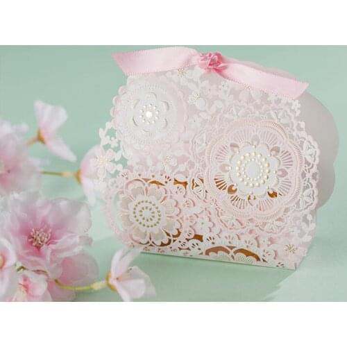 50 Pcs Lace Candy Box Pink Babyshower Gift Box Chocolate Paper Wedding Party Favors Package Baptism Sugar Boxes Dragees D3