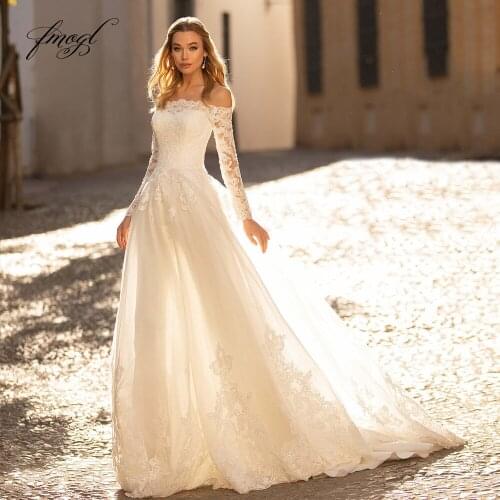 Fmogl Sexy Boat Neck Long Sleeve Lace Vintage Wedding Dresses 2021 Off The Shoulder Appliques Sweep Train A Line Bride Gown