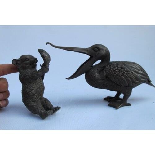 China Pure Bronze Bear take fish and Waterfowl bird art art Statue
