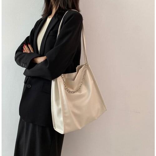 Womens Bags Fashion Casual Bag New Leather Solid Color Shoulder Handbags Wild Ladys Bag Large Capacity Shopper Totes