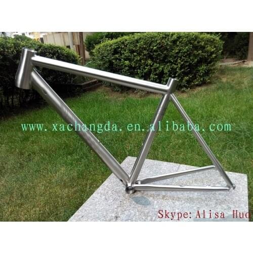 Titanium mtb bike frame with taper head tube and Di2 routing