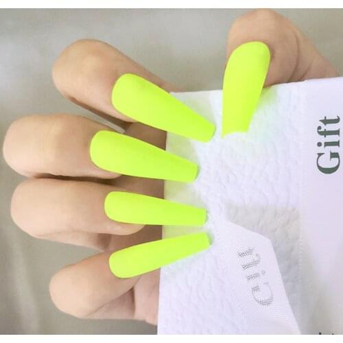 24pcs/Set Simple Coffin Fake Nails Extra Long Pink Purple Matte False Nails with Glue Artificial Ballerina Full Nail Art Tips