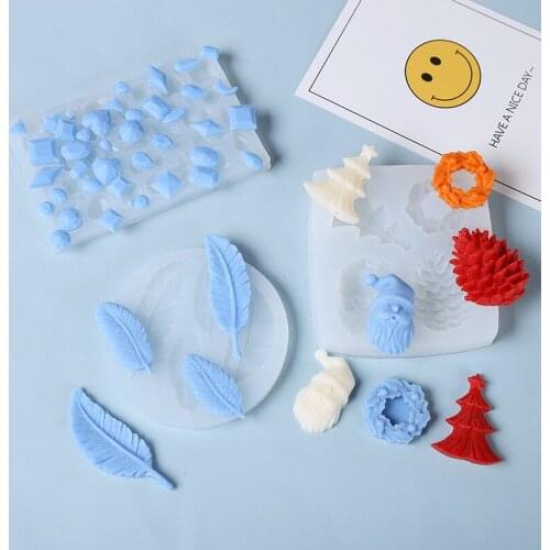 2020 New Christmas Mold Feather Diamond Pine Cone Aroma Candle Silicone Mold DIY Baking Chocolate Cookie Mold Baking Tools