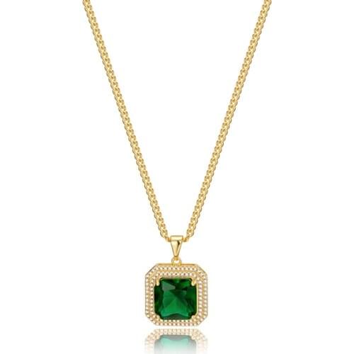 Light Luxury Retro Green Stone Pendant Necklace Female High-Grade Temperament Clavicle Chain Female