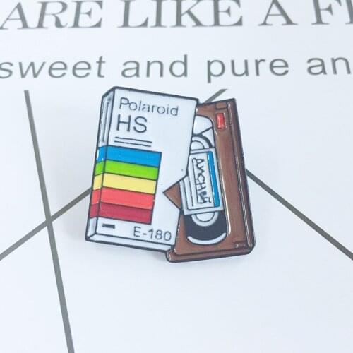 Creative New Retro Color Record Drip Brooch Personalized All-match Backpack Shirt Badge Fashion Charm Clothing Accessories Gifts