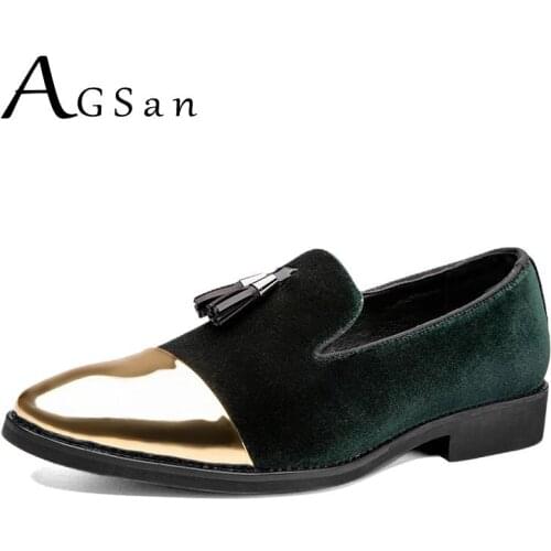 Fashion Party Shoes Men Tassel Wedding Shoes Pointed Toe Mens Oxfords Green Dress Shoes Slip On Oxfords Designer Loafers Male