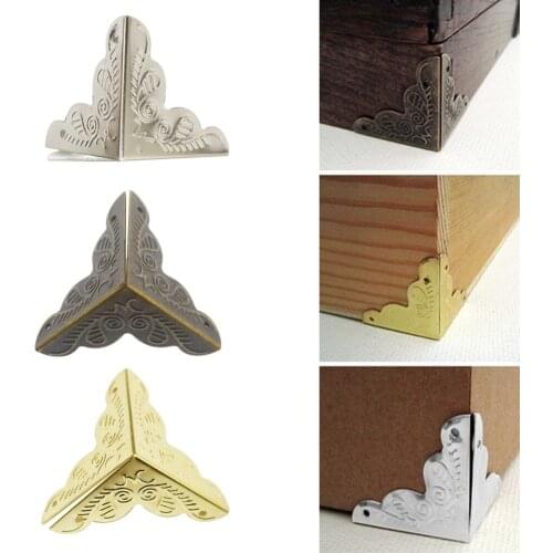 20PCS 3.5x2.5cm Luggage Case Box Corners Brackets Decorative Corner For Furniture Decorative Triangle Rattan Carved Edging Angle