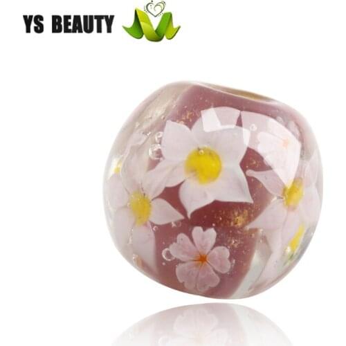 China glass beads manufacturers custom all kinds of original design lamp glass beads DIY hand-woven jewelry small gifts