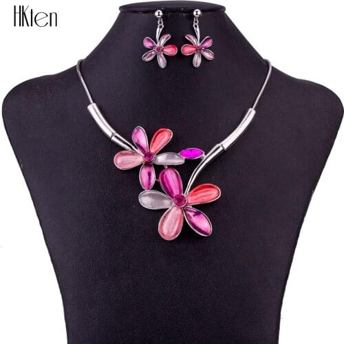 MS1504672 Fashion Jewelry Sets High Quality Necklace Sets For Women Jewelry Multicolor Crystal Unique Flower Design Party Gift