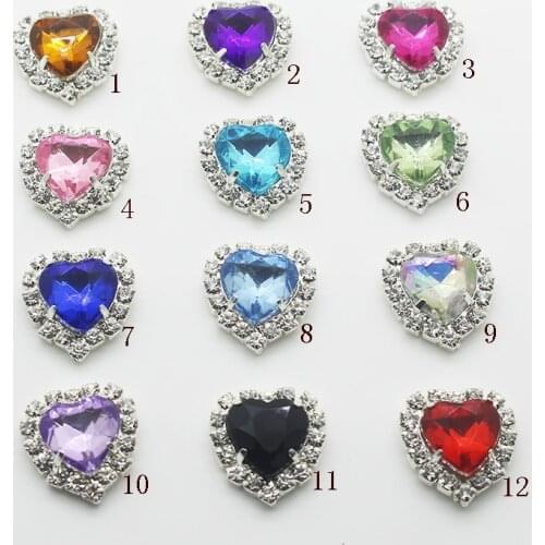 New metal alloy button suitable for clothing 10 pieces / batch 18mm heart-shaped acrylic sewing button handmade decorative color