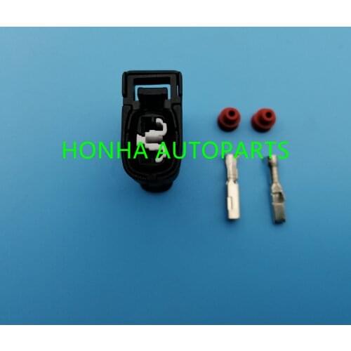 10 pcs 2 Pin Female Injector Auto Connector 90980-11246 7283-8226-30 2JZ-GE