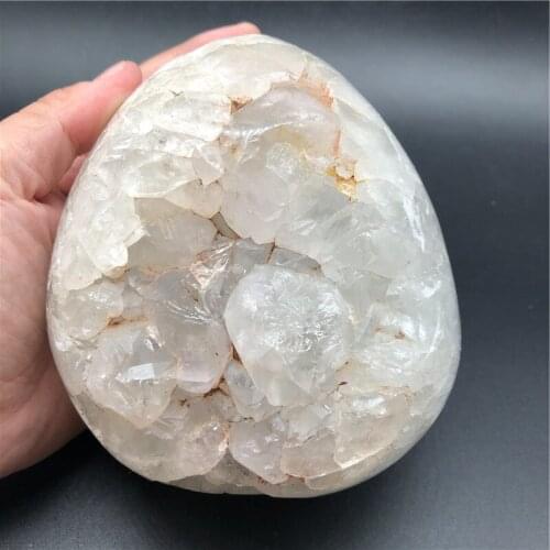 2.18kg Unique Design Natural Egg Agate Stone Crystal Cluster Geode for Wholesale