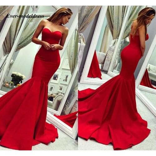 Red Mermaid Bridesmaid Dresses 2021 Sweetheart Zipper Back Sweep Train Wedding Party Gowns Plus Size Prom Dress Customized