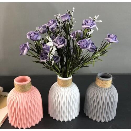 DesertCreations Plastic Flower Vases