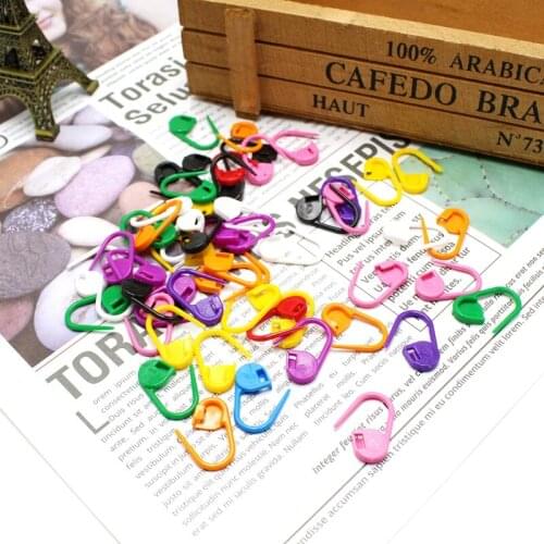 50/100/300pcs Mix Color Plastic knitting tools Plastic Resin Small Clip Locking Stitch Markers Crochet Latch Knitting Tools