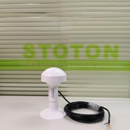 TOPGNSS RS232 protocol GNSS receiver antenna module ,optional GPS GLONASS GALILEO Beidou three system neo m8n chip