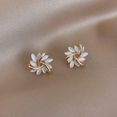 High Sense Opal Aun Dlower Warrings 2021 New Trendy Earrings Female Simple and Exquisite Temperament Earrings