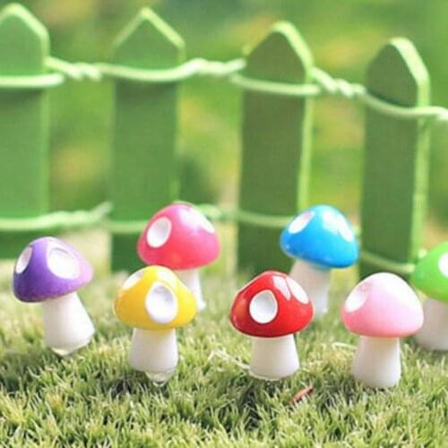 Random color 1 pcs Mushrooms Moss Micro Landscape Decoration Ornaments Wooden Mini Sized Mushrooms Meat Plant Ornaments Garden