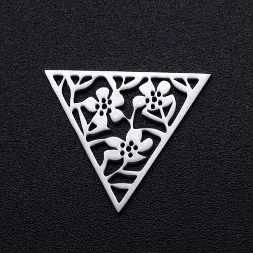 Creative Hollow Geometric Flower Pattern Charm 17*20mm Triangle Pendant Stainless Steel DIYJewelry Accessories