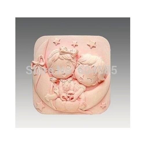 New 3.3" Romantic Moon Boat Craft Art Silicone Soap mold Craft Molds DIY