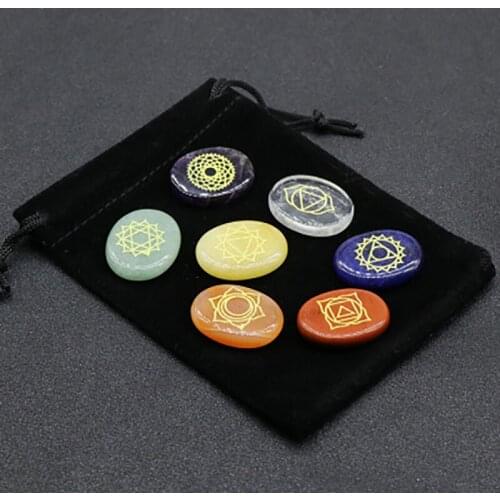 High Quality Set of 7 Chakra Stones Symbols Stone Set Palm Natural Stone Crystal