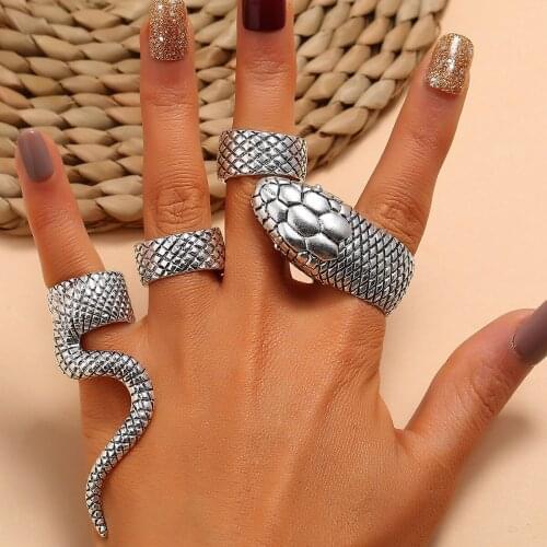 Retro Gothic Street Hip Hop Horror Python Split Ring Exaggerated Personality Womens Ring 4pcs / Set of Halloween Jewelry
