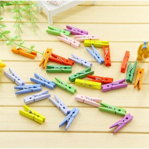 New Fashion 30 PCS/lot 4.5cm Wood Clips Random Mini Colored Photo DIY material Clothespin Craft Clips Party Decoration Jz001