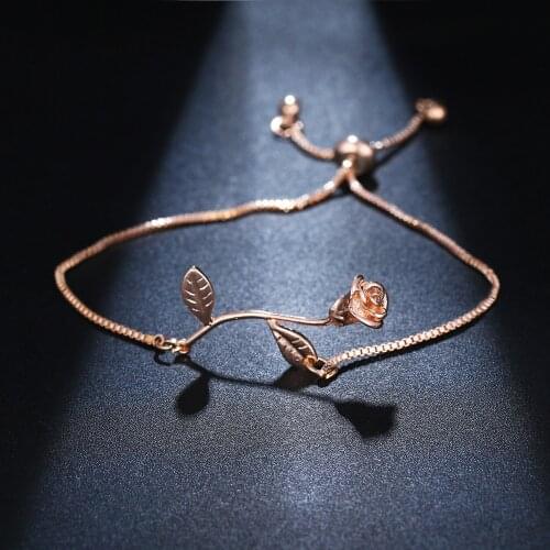 New Ornament with Alloy Fashion Adjustable Rose Leaf Bracelet for Female Birthday party Gifts Wholesale