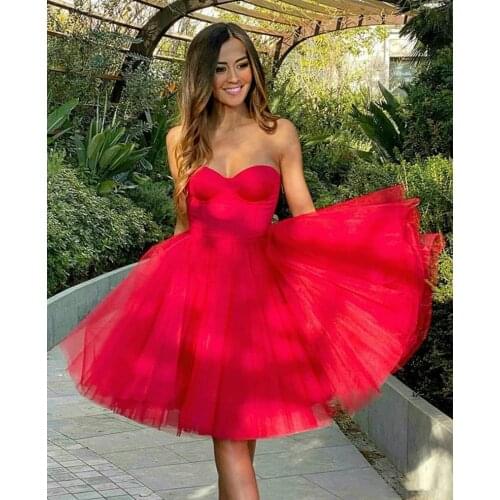 Simple Red Sweetheart Homecoming Dresses Zipper Back Knee Length A Line Tulle Short Prom Graduation Gowns Custom Made