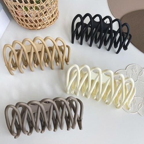 New Acetate Hair Claws Crab Clamps Charm Claw Clips Women Girls Hair Clips Retro Cross Hairdress Hair Tool Hair Accessories Hot