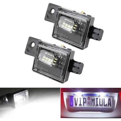 Suitable for new Chevy Silverado GMC license plate lights 14-18 model Chevy Silverado GMC license plate lights