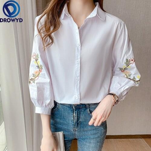 2021 New Korean Retro Casual Lapel Embroidered Flower Cotton Buttons Women Elegant White Turn-down Collar Loose Shirts Blouses