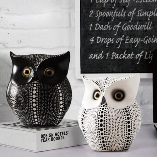 Modern Minimalist Black/white Owl Figurines Animal Resin Arts and Crafts Miniatures Home Office Decoration Ornaments