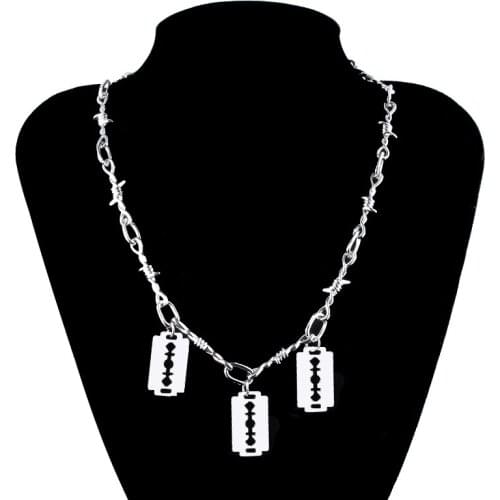 RJ Thorns Rose Blade Necklace Woman Man Thorn Dark Cold Wind Blade Pendant Cool Trendy INS Punk Choker Jewelry Accessories Gif