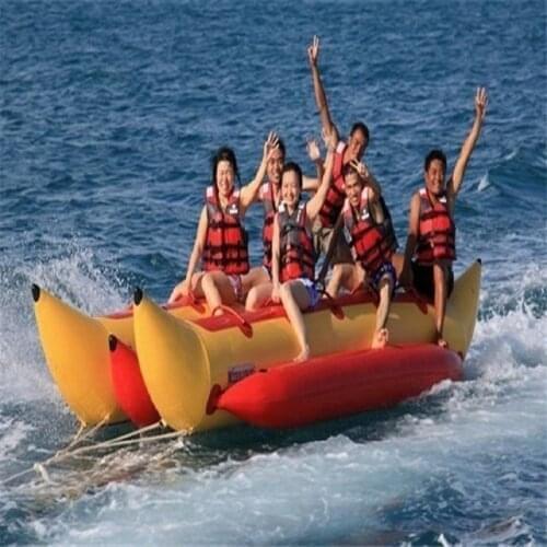Inflatable banana boat 8 people playing on the beach surf riding water game water toys summer necessary water park