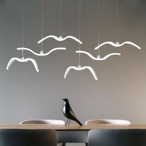 Modern Creative Personality Bar Milk Tea Shop Restaurant From Gulls Animal-Shaped Acrylic Bird Chandelier