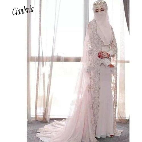 2020 Muslim Dubai Evening Dresses Mermaid High Neck Lace Appliques Beading Long Sleeves Arbaic Evening Gowns With Wrap