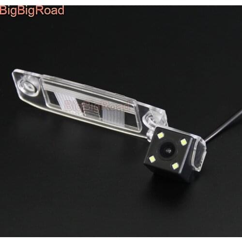 BigBigRoad Car Rear View Backup CCD Camera For Hyundai Sonata YF / i45 / Avante / Neo Fludic Elantra XD / Accent MC 2000-2014