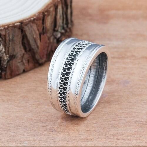 Vintage Copper Women Ring Classic Roman Retro Ethnic Style Pattern Rings for Women Wedding Jewelry Party Anniversary Gift