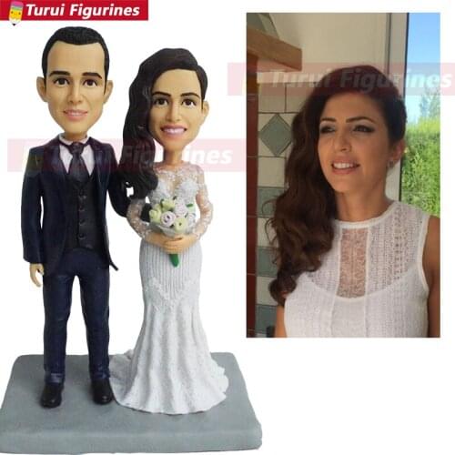 Wedding cake topper jeep joke bride groom figurine couple figure handcraft custom bobblehead superhero custom wedding bobblehead