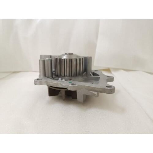 LR011694 2.2L Turbo Diesel Auto Water Pump for Range Rover Evoque LR Freelander 2 car water pump aspirator retail High quality