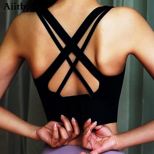 Aiithuug Women High Impact Sports Bras Criss Cross Back Sexy Running Bra for Plus Size Removable Padded Strappy Sports Bra Yoga