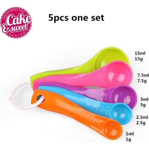 Colorful 5pcs/set Measuring Spoons Plastic Measure Spoon Fondant Cake Decorating Tools Pastry Patisserie Assessoires