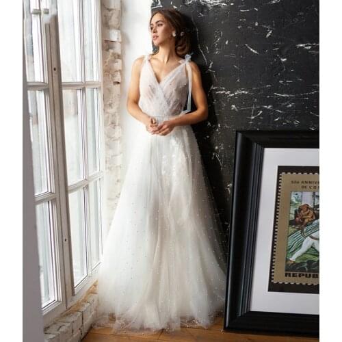 Summer V Neck Tulle Bridal Gown Beach Ruched Backless Illusion Back Sleeveless Wedding Dress Ceremony Sweep Train Custom Made